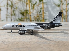 ALLEGIANT AIRBUS A319 "LAS VEGAS RAIDERS" N328NV 1:400 PANDA MODELS - comprar en línea