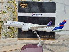 LATAM BOEING 787-9