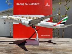 EMIRATES BOEING 777-300 GEMINI JETS ESCALA 1:200