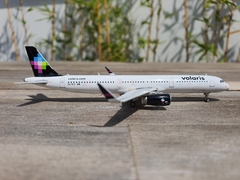 VOLARIS AIRBUS A321 XA-VLZ 1:400 PHOENIX MODELS en internet