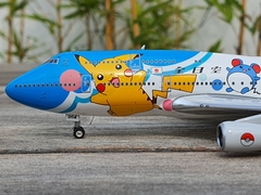 ALL NIPPON AIRWAYS (ANA) BOEING 747-400D "POKEMON" 1:400 MARCA PHOENIX MODELS - Aztec Wings