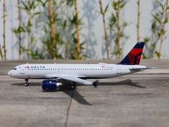 DELTA AIR LINES AIRBUS A320 N320US 1:400 NG MODELS - comprar en línea