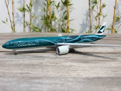 CATHAY PACIFIC BOEING 777-300 "WORLD CITY" 1:400 MARCA AV400 - comprar en línea