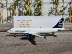 Mexicana Airbus A320 XA-TXT 1:400 AeroClassics AC419385