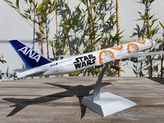 ALL NIPPON AIRWAYS (ANA) BOEING 777-300 "STAR WARS BB8" 1:200 INFLIGHT200 en internet