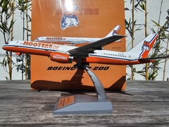 HOOTERS AIR BOEING 757-200 N750WL 1:200 INFLIGHT200