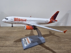 INDIAN AIRLINES AIRBUS A320 VT-ESF 1:200 INFLIGHT200 en internet