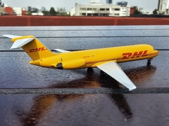 DHL MCDONNELL DOUGLAS DC-9-32 N909AX 1:400 AEROCLASSICS - tienda en línea