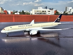 SAUDIA BOEING 787-10 HZ-AR24 1:400 JC WINGS - comprar en línea