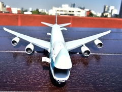 CATHAY PACIFIC BOEING 747-8F INTERACTIVO B-LIC 1:400 JC WINGS - Aztec Wings