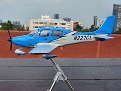 PRIVADO CIRRUS SR22 N221CL 1:72 GEMINI JETS - comprar en línea