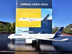 LUFTHANSA AIRBUS A350-900 D-AIVA 1:400 PHOENIX MODELS