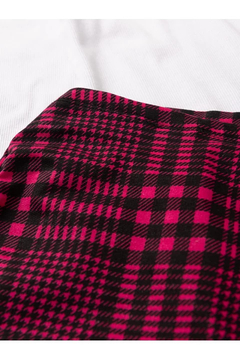 Conjunto Camiseta + Saia Xadrez Assimétrica - loja online