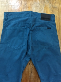 pantalon Bodacious talle 28 en internet