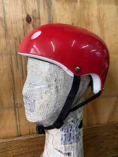 casco reforzado para niños