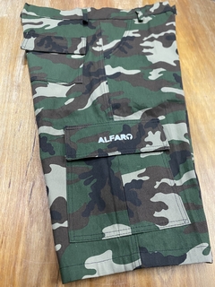 Bermuda Alfaro SK8 talle 42 en internet