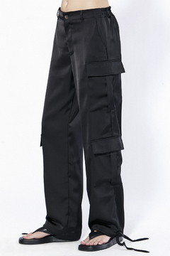 Pantalón Cargo Glam en internet
