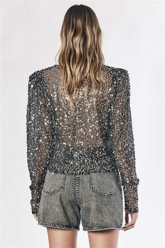 Blusa Madrileña en internet