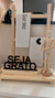 Totem Seja Grato na internet