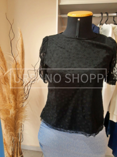 Blusa Preta Manga Tule Estrela (Tam M) US374