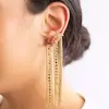 BRINCO EARCUFF TRIÂNGULO & CORRENTES - BANHO OURO 18K