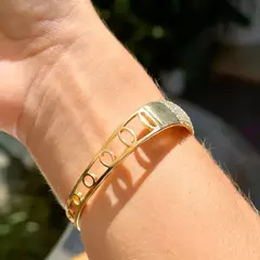BRACELETE CRAVEJADO - BANHO OURO 18K - HA. Acessórios