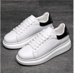 ALEXANDER MCQUEEN WHITE BLACK