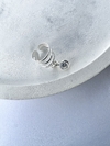 Piercing fake com zircônia