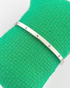 Bracelete aberto