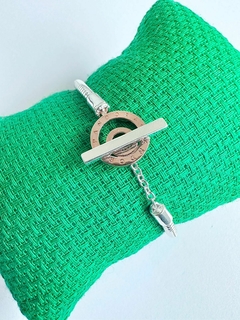 Pulseira fecho T