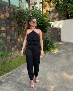 Calça Cenoura Alfaiataria Feminina