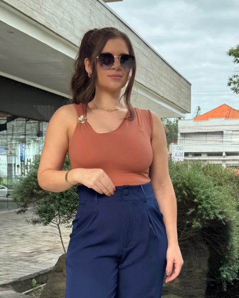 Body Bibiana - fivela flor - comprar online