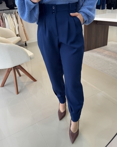 Calça Cenoura Alfaiataria Feminina - Anna Store