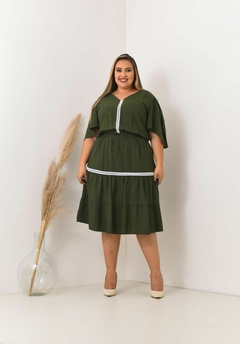 Vestido Guipir midi plus size