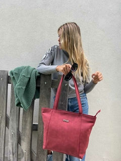 Cartera con cierre oficina, por su elegancia sport - Vitalia