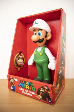 Figura Muñeco de Luigi traje blanco - Super Mario - Grande Super Size - Importado - Unytoys