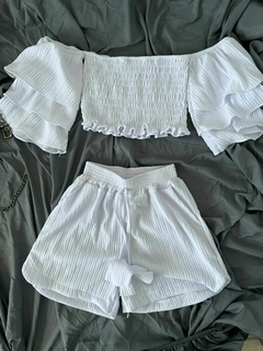conjunto lívia