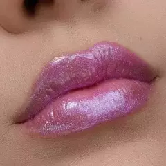 Shine gloss Ruby Rose en internet
