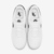 NIKE AIR FORCE 1 na internet