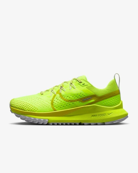NIKE PEGASUS TRAIL 4
