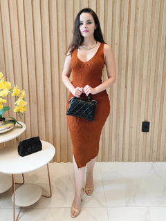 Vestido Feminino Midi Trico Modal Canelado Fenda Básico na internet