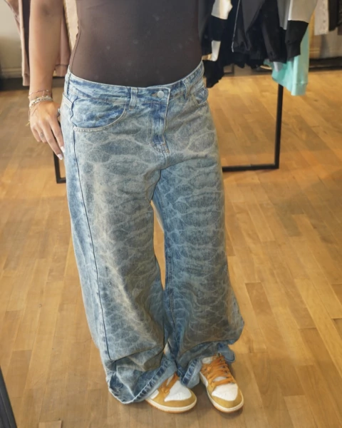 Jean London