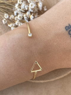 Pulseira bracelete triângulo com zircônia banhado a ouro18k