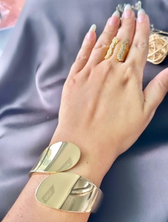 Bracelete liso regulável banhado a ouro 18k