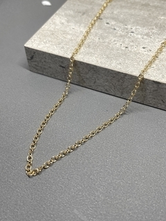 Choker delicada elos ovais banhado a ouro 18k