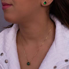 Conjunto de colar e brinco zircônia verde esmeralda banhado a ouro 18k