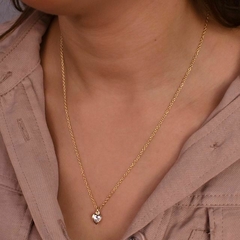 Colar com pingente coração cristal banhado a ouro 18k
