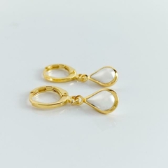 Argolinha click gota perola banhado a ouro 18k