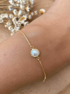 Pulseira pérola central banhado a ouro 18k