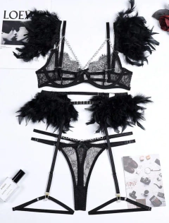 Lingerie plumas
